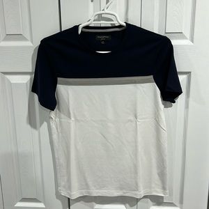 Men’s Banana Republic t-shirt